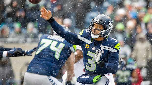 russell-wilson-bears